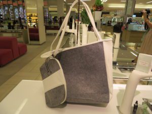 This is the FREE Gift-With-Purchase that they are offering at Sak's. It comes in your choice of 3 shades. *Tote free with $100.00 beauty and fragrance purchase and the Cosmetic Case is free when you spend $150.00