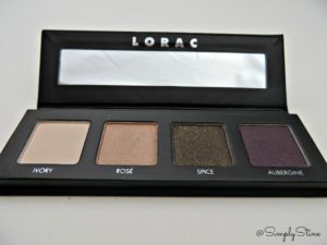 Gorgeous palette for Fall. Very creamy and pigmented