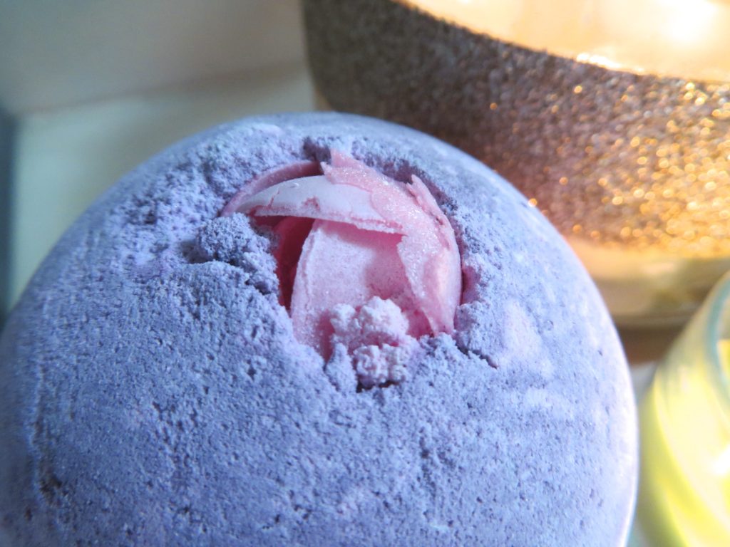 LUSH Sex Bomb Bath Bomb