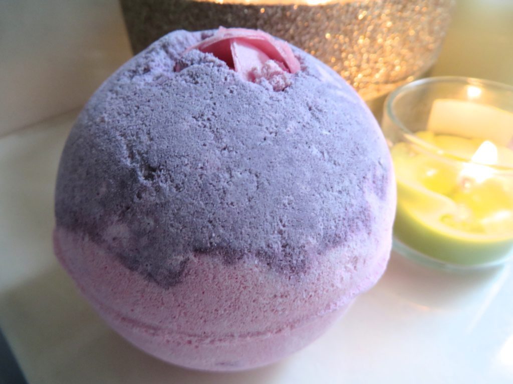 LUSH Sex Bomb Bath Bomb