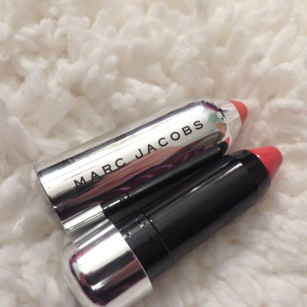 Marc Jacobs Kiss Pop Lipstick in Heartbreaker