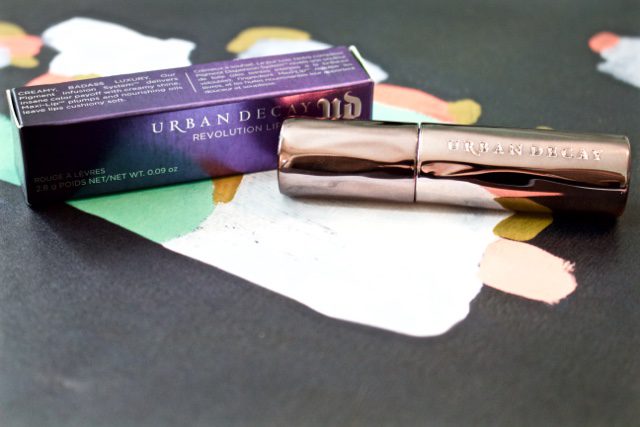 Urban Decay Revoluotion Lipstick Turn On