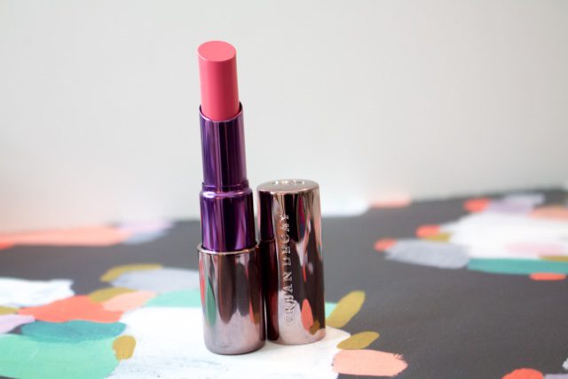 Urban Decay Revoluotion Lipstick Turn On