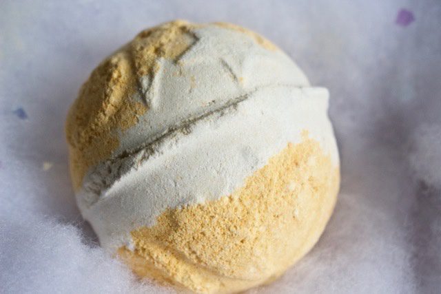 LUSH Holiday 2015 Yog Nog Bath Bomb