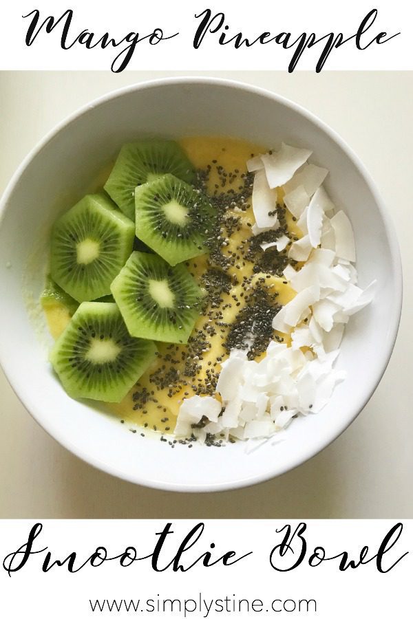 Looking for a new Breakfast to fall in love with? Try my super easy recipe for a Mango Pineapple Smoothie Bowl!