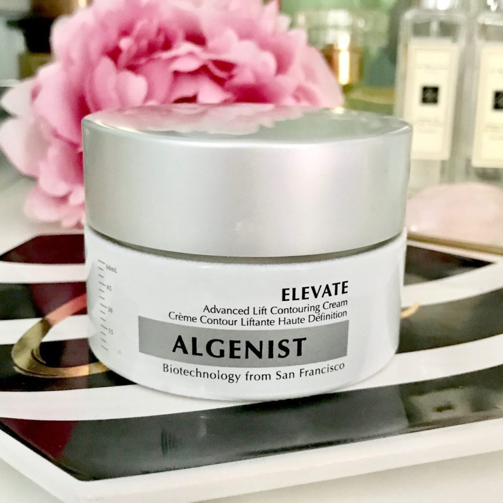 The Algenist ELEVATE Advanced Lift Contouring Cream claims 10 days to firmer, more sculpted skin for all skin types! So I put this moisturizer to the test! | www.simplystine.com