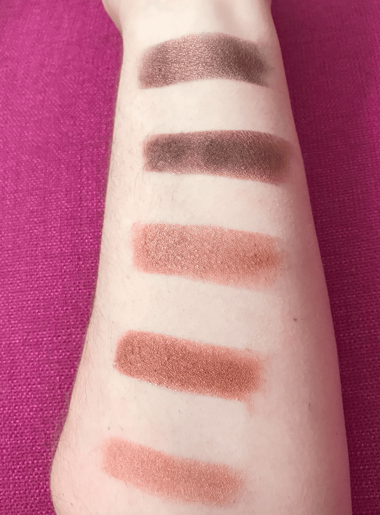 Urban Decay Naked Heat Palette | 12 amber-hued neutral shades that makes a super wearable, but fun palette! | www.simplystine.com