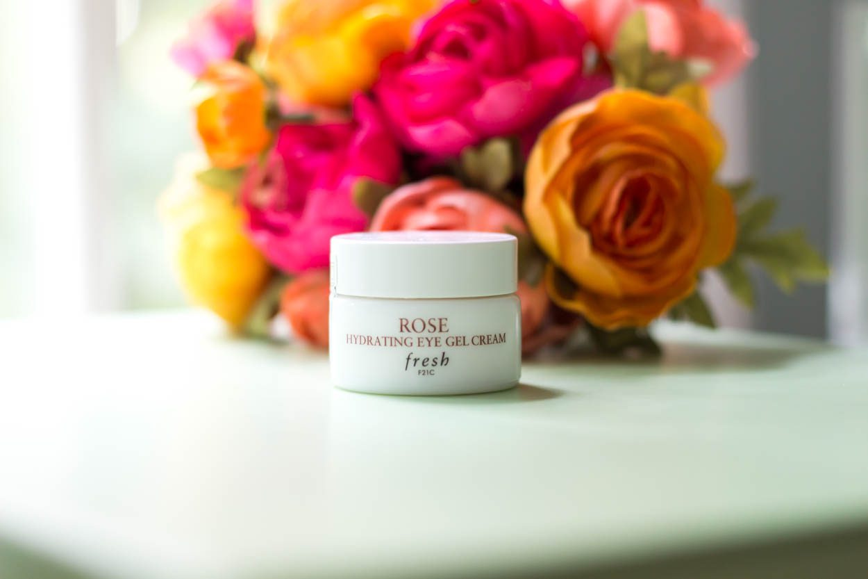 Fresh Skincare has to be one of my favorite skincare brands. Natural ingredients, but with modern technology! Their Rose Face Mask is outta this world good! #beauty #skincare