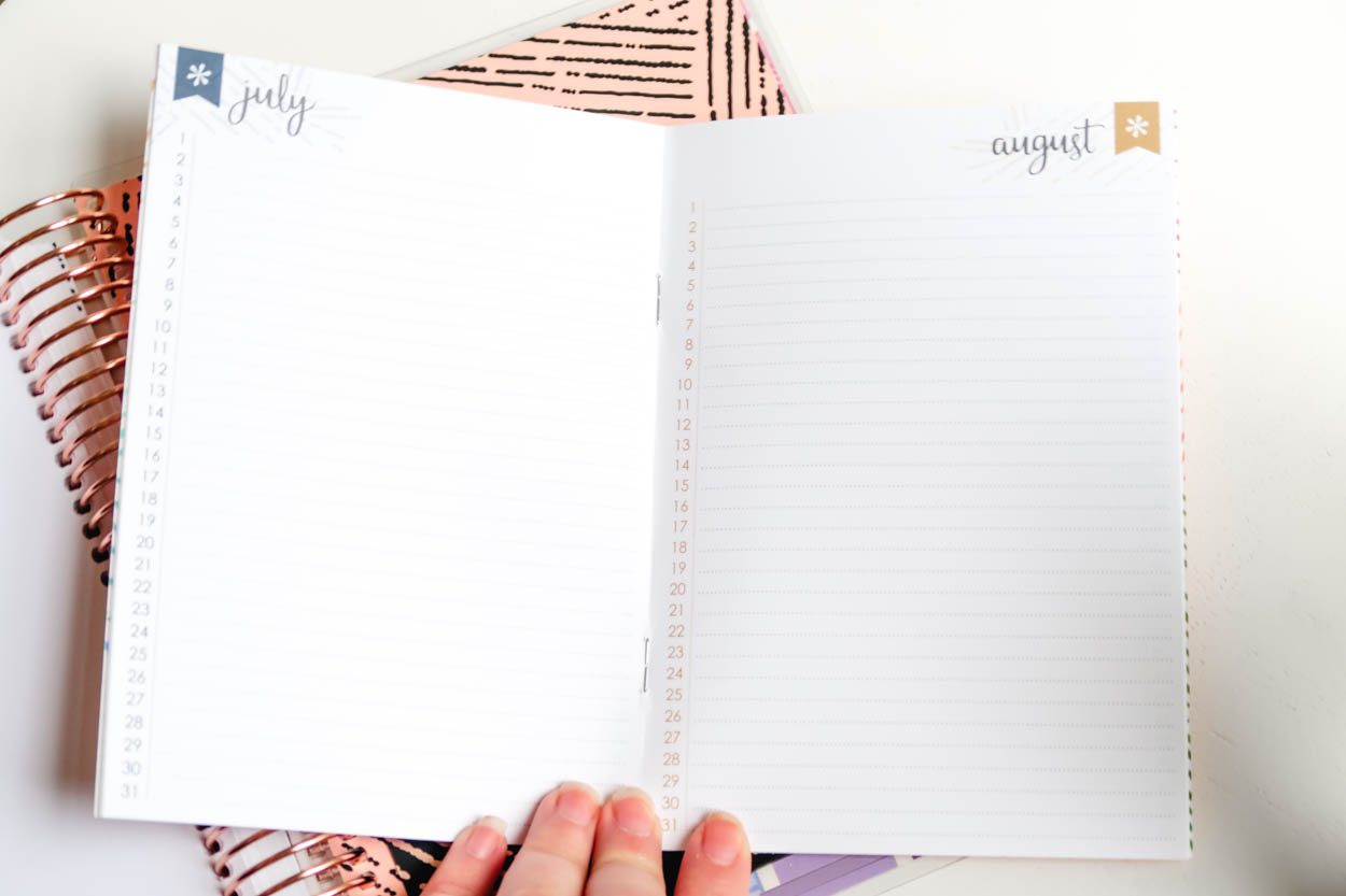 How I use my 2018-2019 Erin Condren Life Planner to help better manage my time, provide structure to my days and how it helps keep my ideas, projects and deadlines more organized! #planner #ErinCondren #Planning #Goals #GoalSetting #Organization