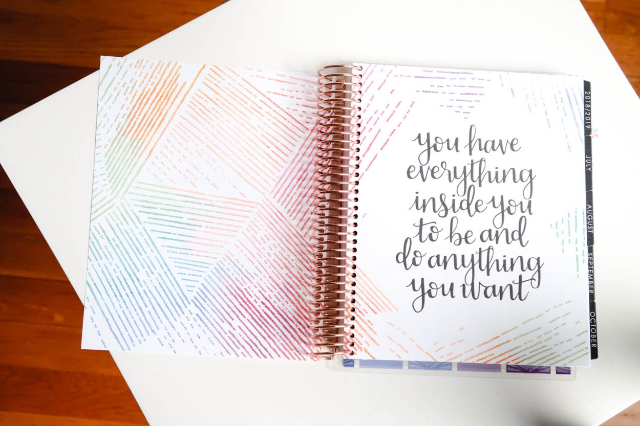 How I use my 2018-2019 Erin Condren Life Planner to help better manage my time, provide structure to my days and how it helps keep my ideas, projects and deadlines more organized! #planner #ErinCondren #Planning #Goals #GoalSetting #Organization