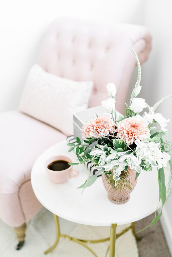 Monday Chit-Chat
Flowers and pink chair 