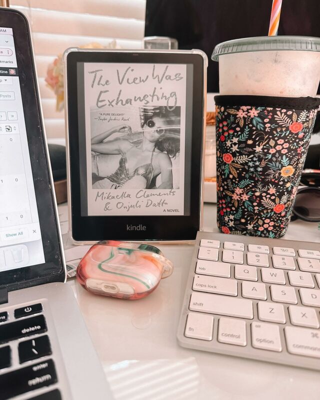 Some randomness….

I posted a new blog post today! Four Fun Finds. I shared some recent fall decor purchases and more. It’s on my website (link in profile) 

I also set up my newsletter to be published on Substack. I think this is the easiest format and I love that we can interact on there. What’s Substack? I explain it in my recent blog post. (It’s a newsletter that will land in your inbox. If you want to subscribe, DM me.)

I am in my Kindle era right now. You will find me reading as much as possible. My kindle is always by my side (I seriously take it every where with me) and I find I get so much more reading done since purchasing this e-reader. 

If I can’t physically read a book, I’m usually listening to a book on @scribd or @librofm 
Right now, I’m listening to All The Light We Cannot See and I know that it’s going to break me. 

This was my desk situation the other day. My iced coffee in my @javasok (a must) my kindle (I had just finished this book) and my computer (I work on Simply Stine every am before I pick up my niece from school) 

Have a great week! What are you reading?